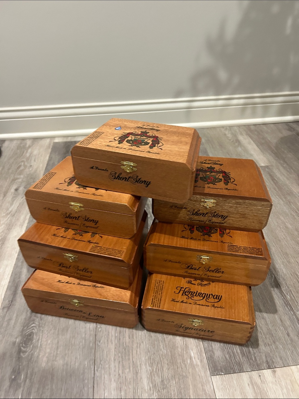 Unbranded Wooden Cigar Box Collection in Natural Brown